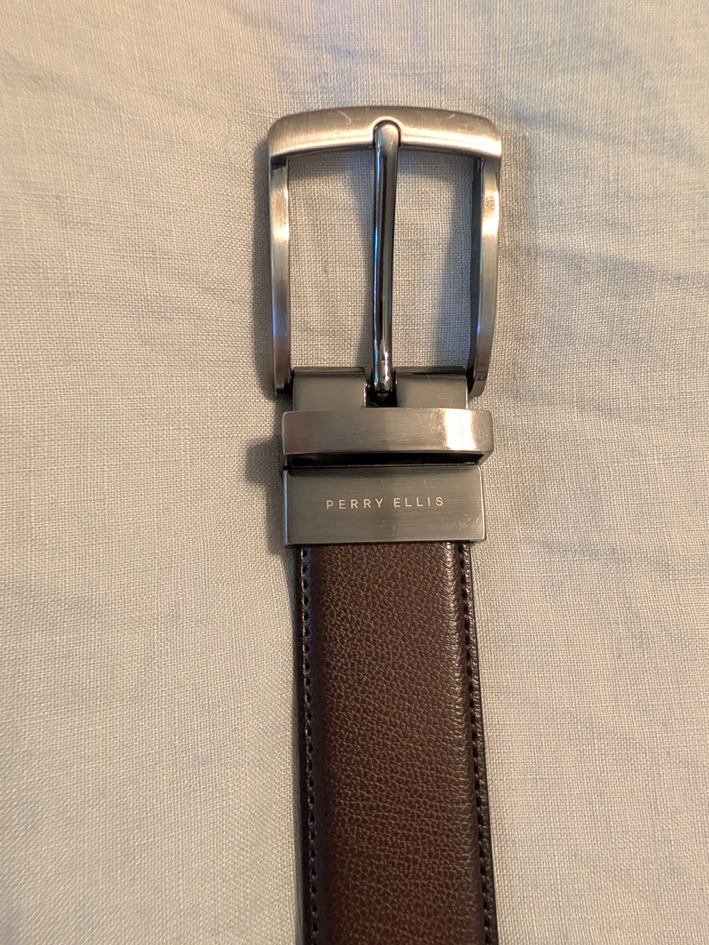 ​Perry Ellis Men’s Reversible Leather Belt Black Brown 32 EUC